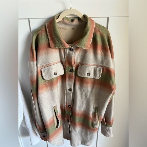 Free Peopler Ombré Serape Ruby Shacket - Picture 2 of 13